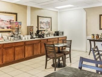 Super 8 By Wyndham Caryville Tn Restaurant foto