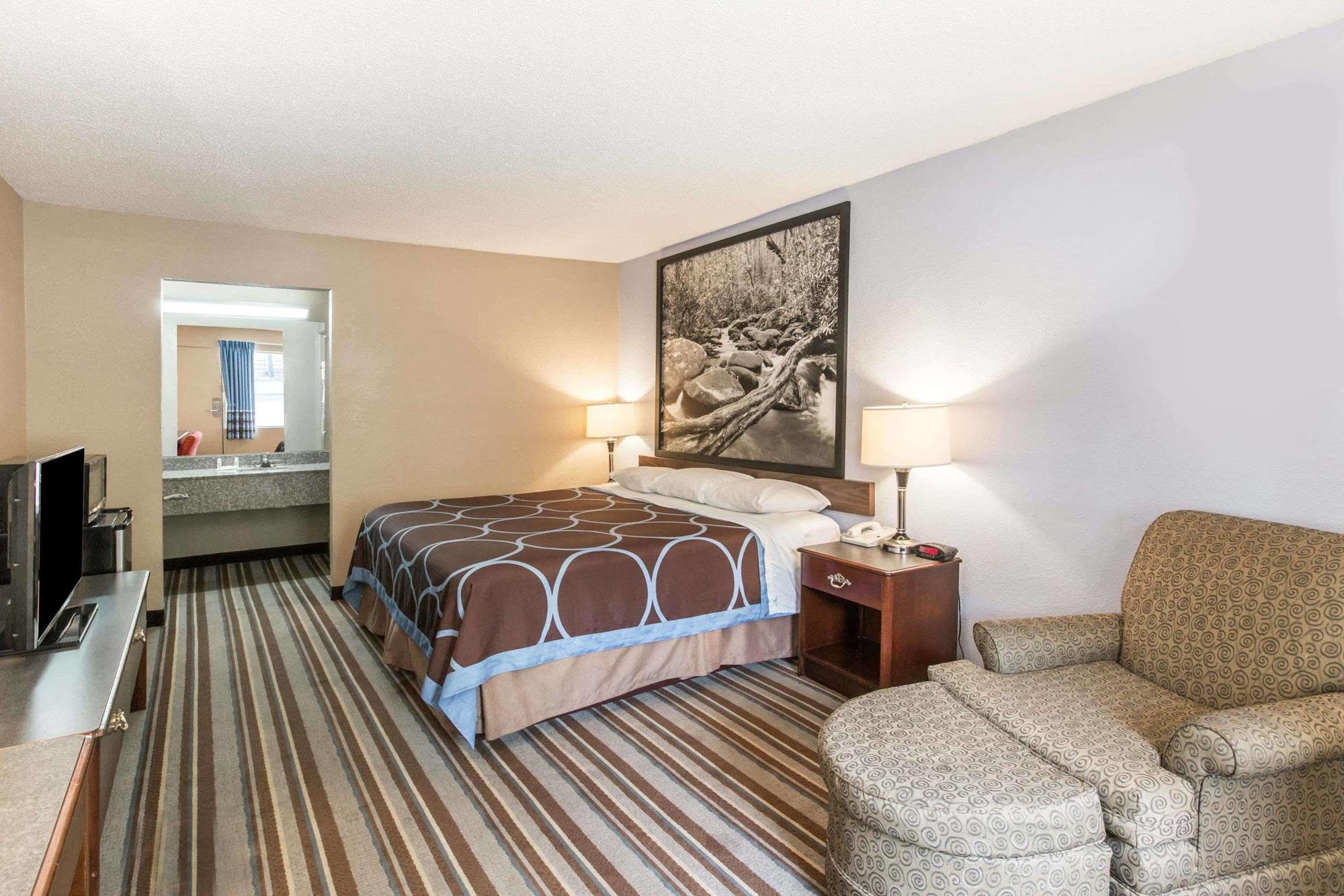 Super 8 By Wyndham Caryville Tn Buitenkant foto